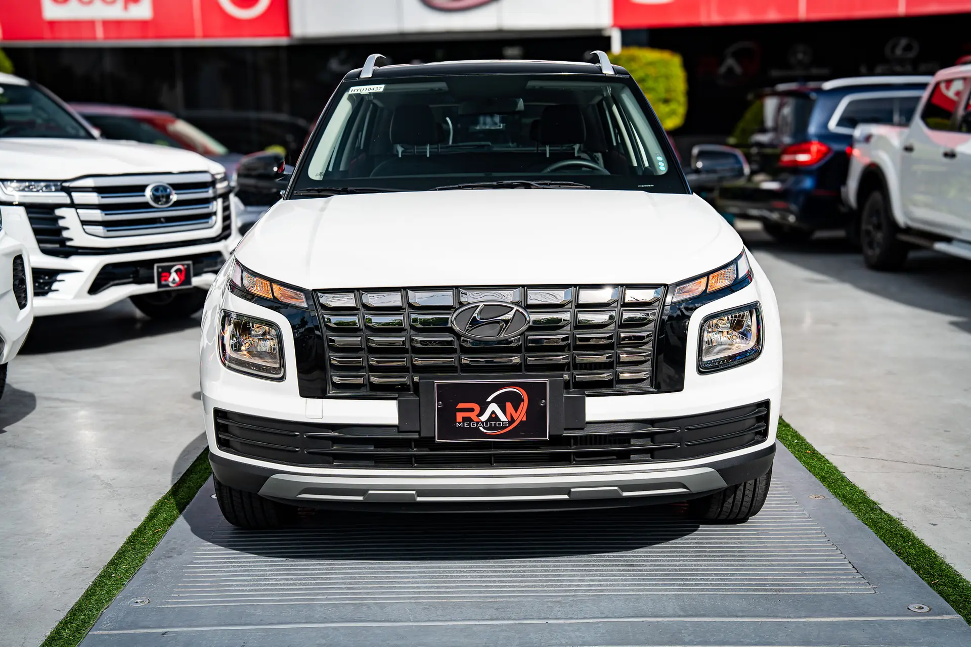 Hyundai Venue Doble Tono 2025 - Imagen 2