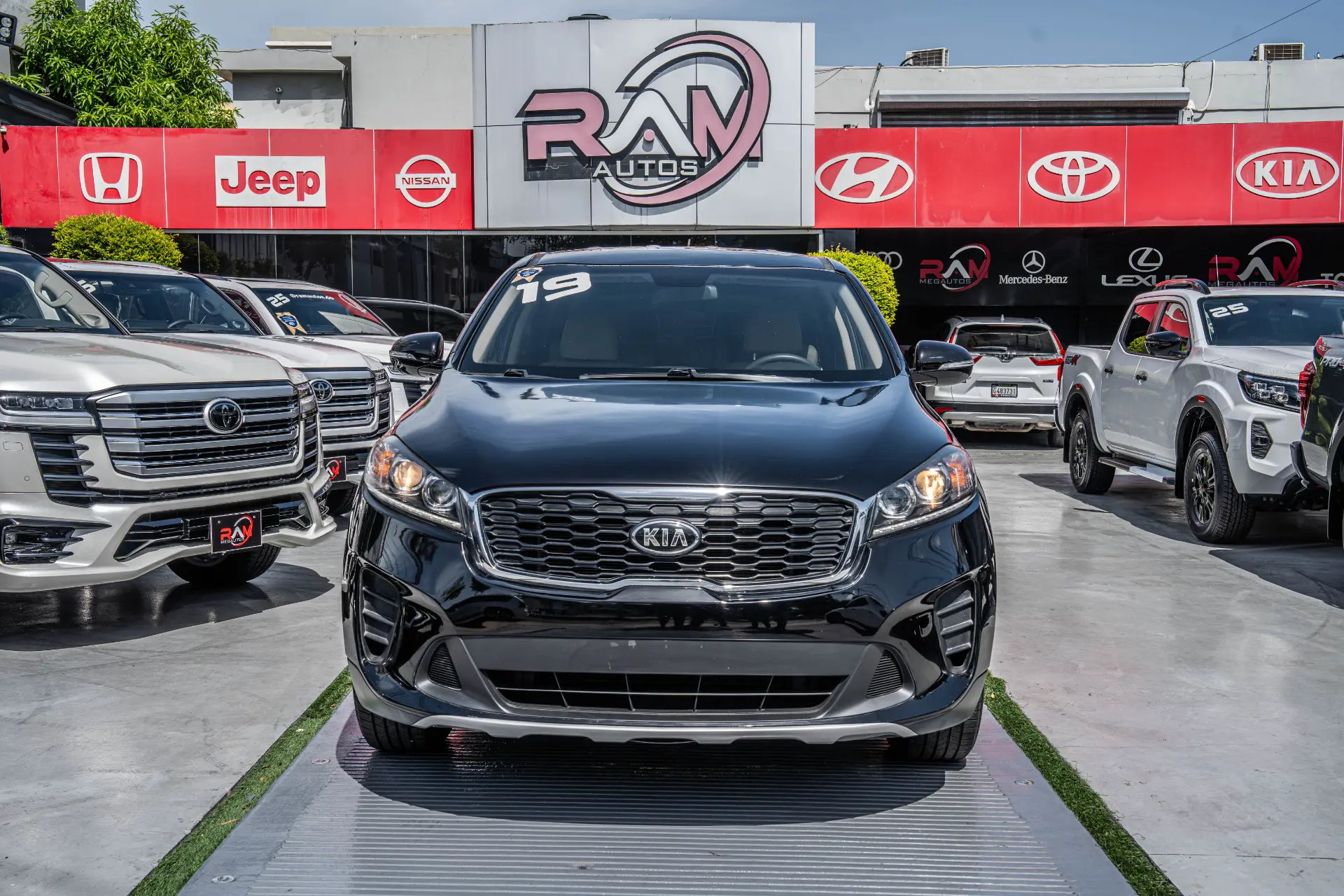 Kia Sorento LX 2019 - Imagen 2