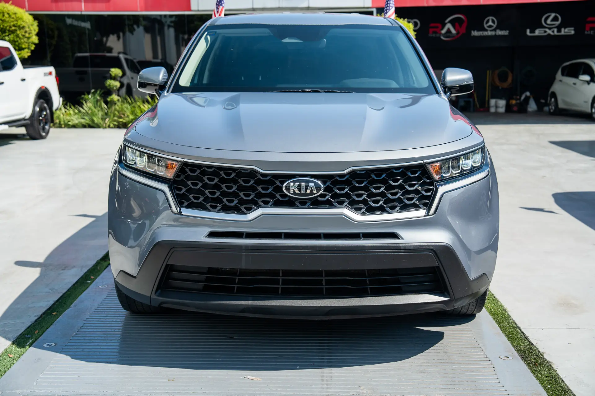 Kia Sorento LX 2021 - Imagen 2