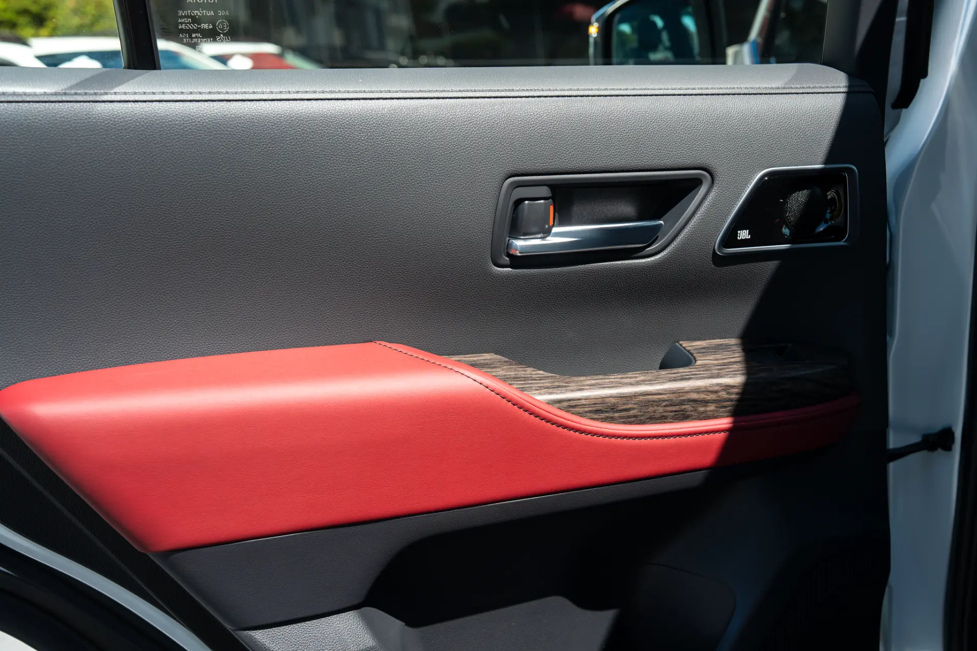 Toyota Land Cruiser VXR 2025 - Imagen 5