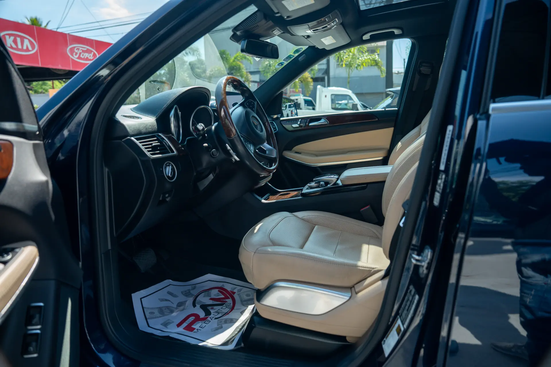 Mercedes Benz GLS 2019 - Imagen 5