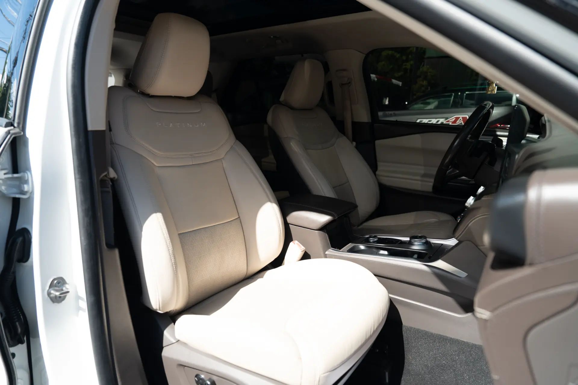 Ford Explorer Platinum 2021 - Imagen 5